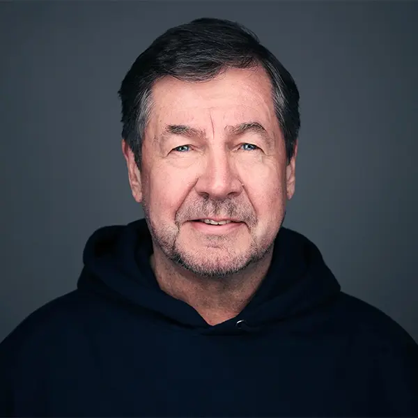 Bert van der Zwan - Chief Executive Officer